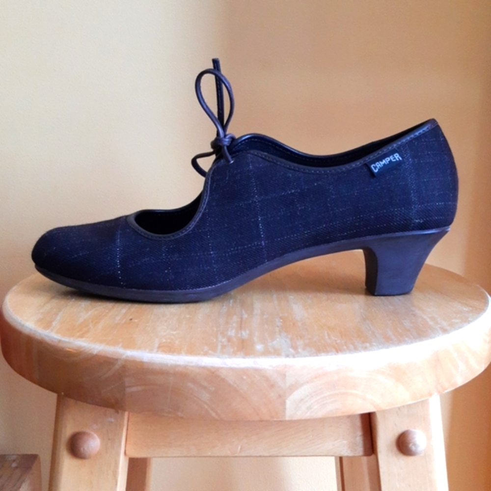 CAMPER Fabric Tie-Up Shoes
